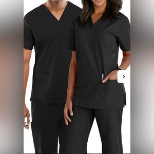 Cherokee unisex scrub set (pants and top). Size large. Color black.